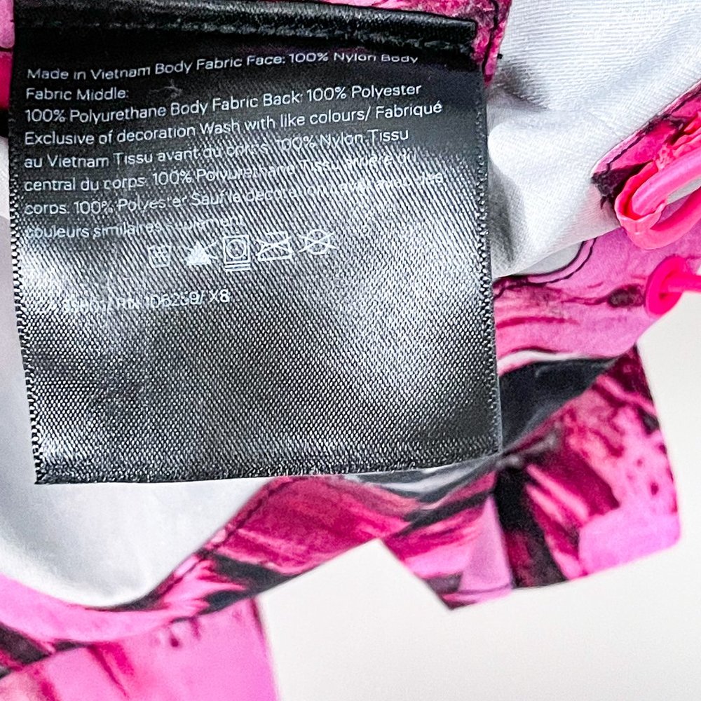 ❤️SOLD❤️Lululemon Rain Chaser Jacket in Incentive - Picture 12 of 13